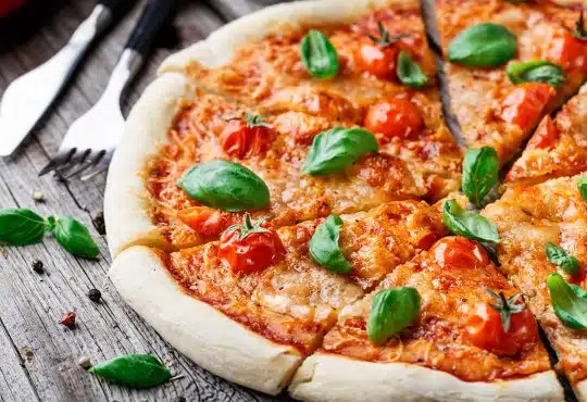 cuire une pizza au four