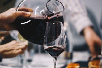 À quelle température faut-il servir le vin Astuces pour une bonne dégustation
